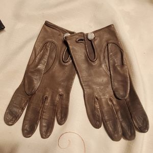 Light Brown Leather Gloves| M | Wrist Length